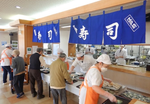 寿司バイキング